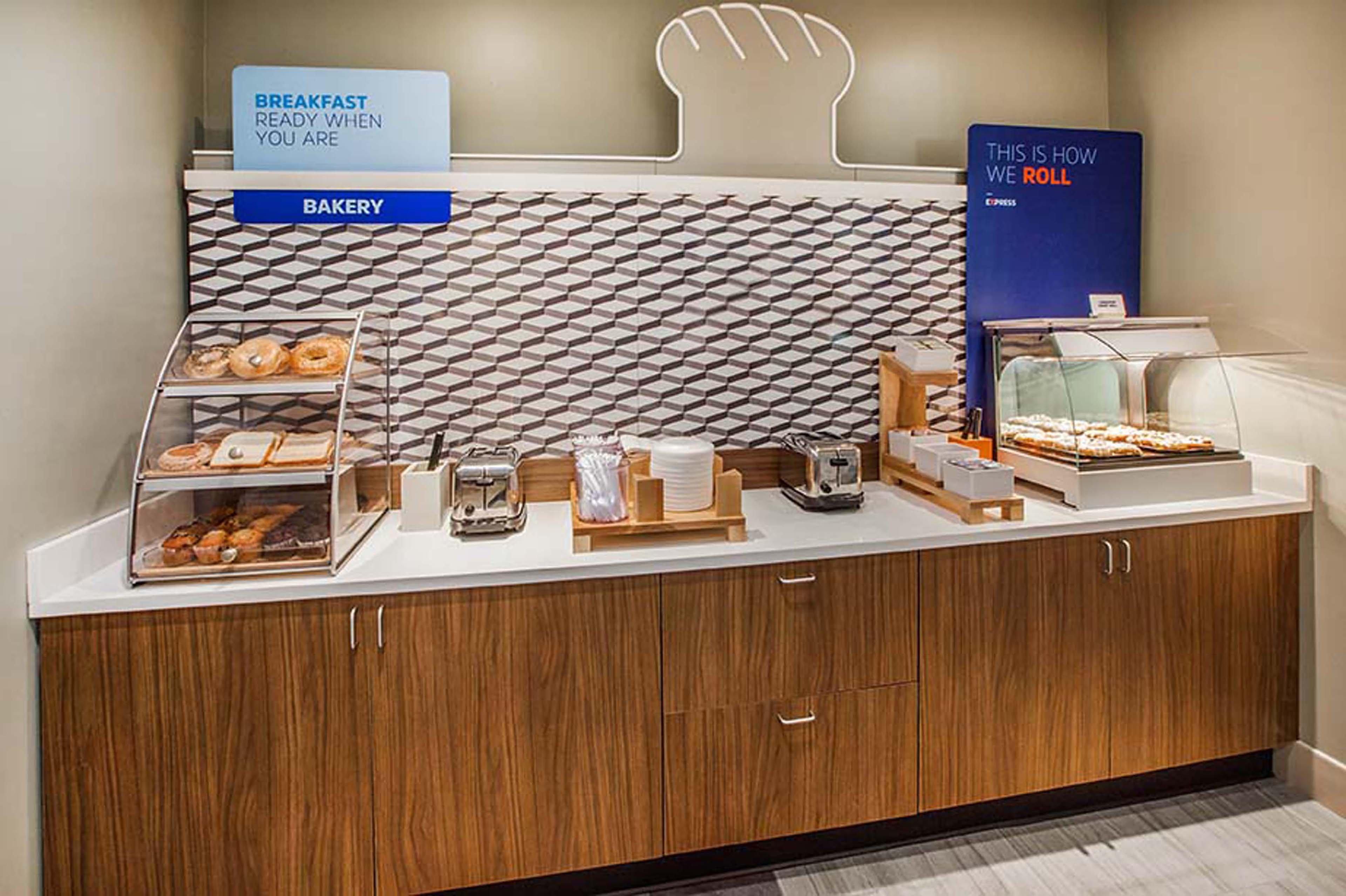 Holiday Inn Express Hotel & Suites West Monroe By Ihg Eksteriør billede